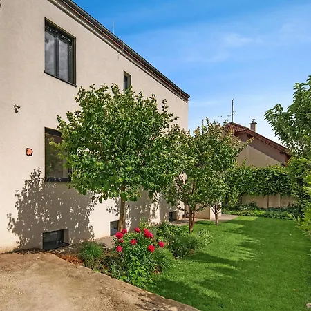 Vila Villa Senec *